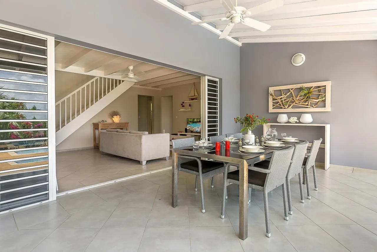 Villas Palm Ле-Воклен 0*,